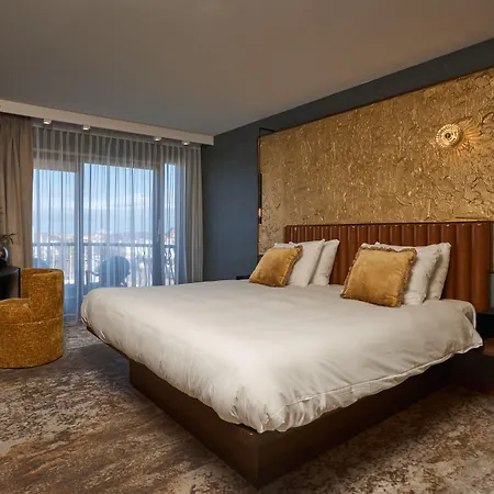 アレキサンダー