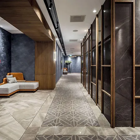 アレキサンダー 4*