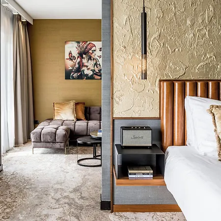 アレキサンダー ホテル ノールトウェイク