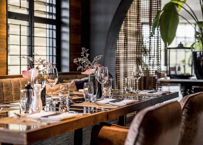 Отель Alexander Нордвейк-ан-Зее