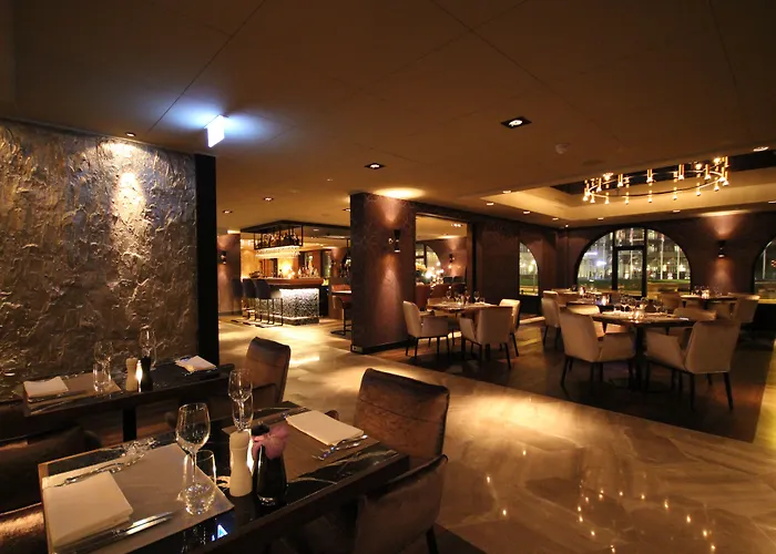 Alexander 4* Нордвейк-ан-Зее